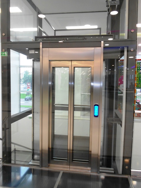 Tri best doo Panoramski lift